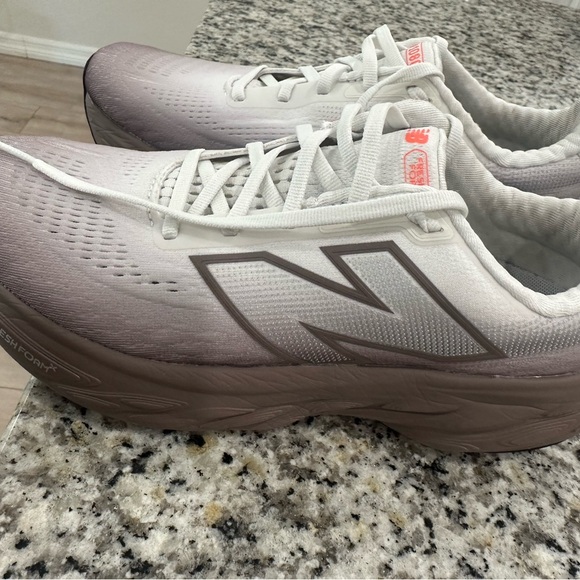 New Balance Women's Fresh Foam X 1080v14  Running Shoes - Picture 3 of 7